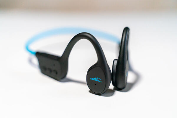 H2O Audio Riptide Ultra – Tai nghe over-ear có phù hợp cho phòng gym và chạy bộ không?